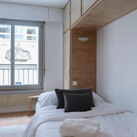 Cosy Studio Proche Tour Eiffel Parigi