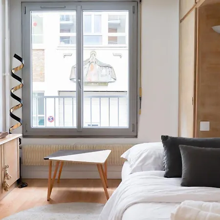 Cosy Studio Proche Tour Eiffel Parigi